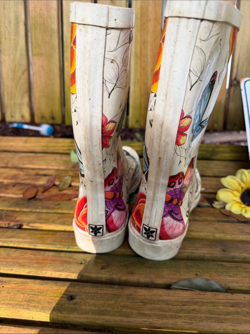 Anuschka Cream Rain Boots with Blue Butterfly & Orange Floral Design 10 women - Picture 7 of 8